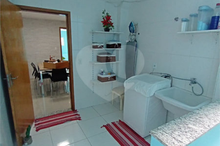 Casa à venda com 4 quartos, sendo 3 suítes, em Campo Grande, Rio de Janeiro, RJ