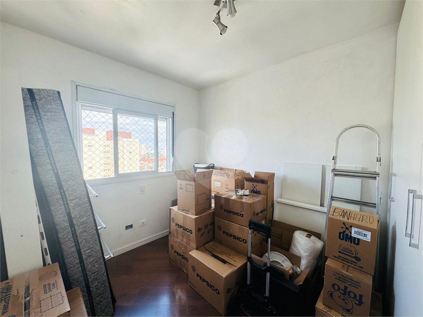 Apartamento à venda com 3 quartos, sendo 1 suíte, em Jardim Zaira, Guarulhos, SP