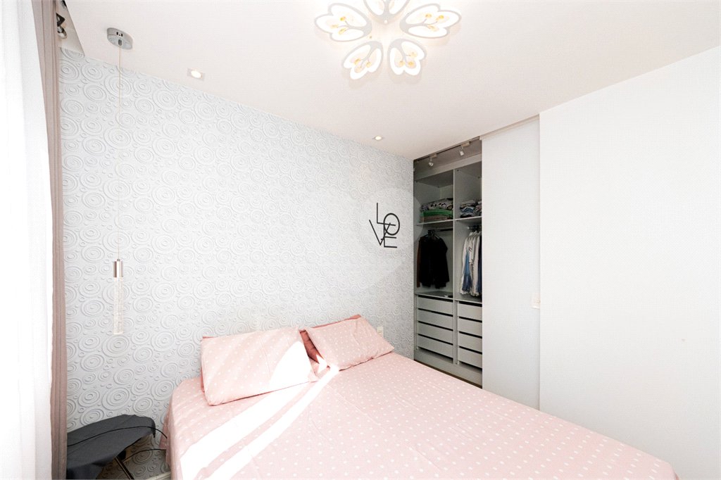 Apartamento à venda com 2 quartos, sendo 1 suíte, em Água Branca, São Paulo, SP