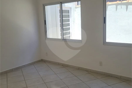 Sobrado à venda com 3 suítes em Jardim Regente, Indaiatuba, SP
