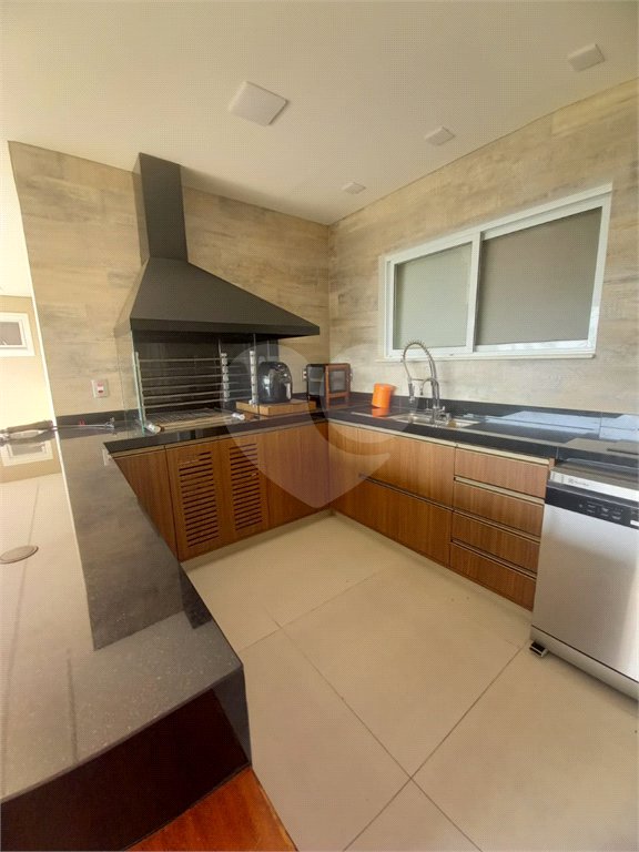 Casa à venda com 4 suítes no condomínio Alpes de Vinhedo, Vinhedo - SP