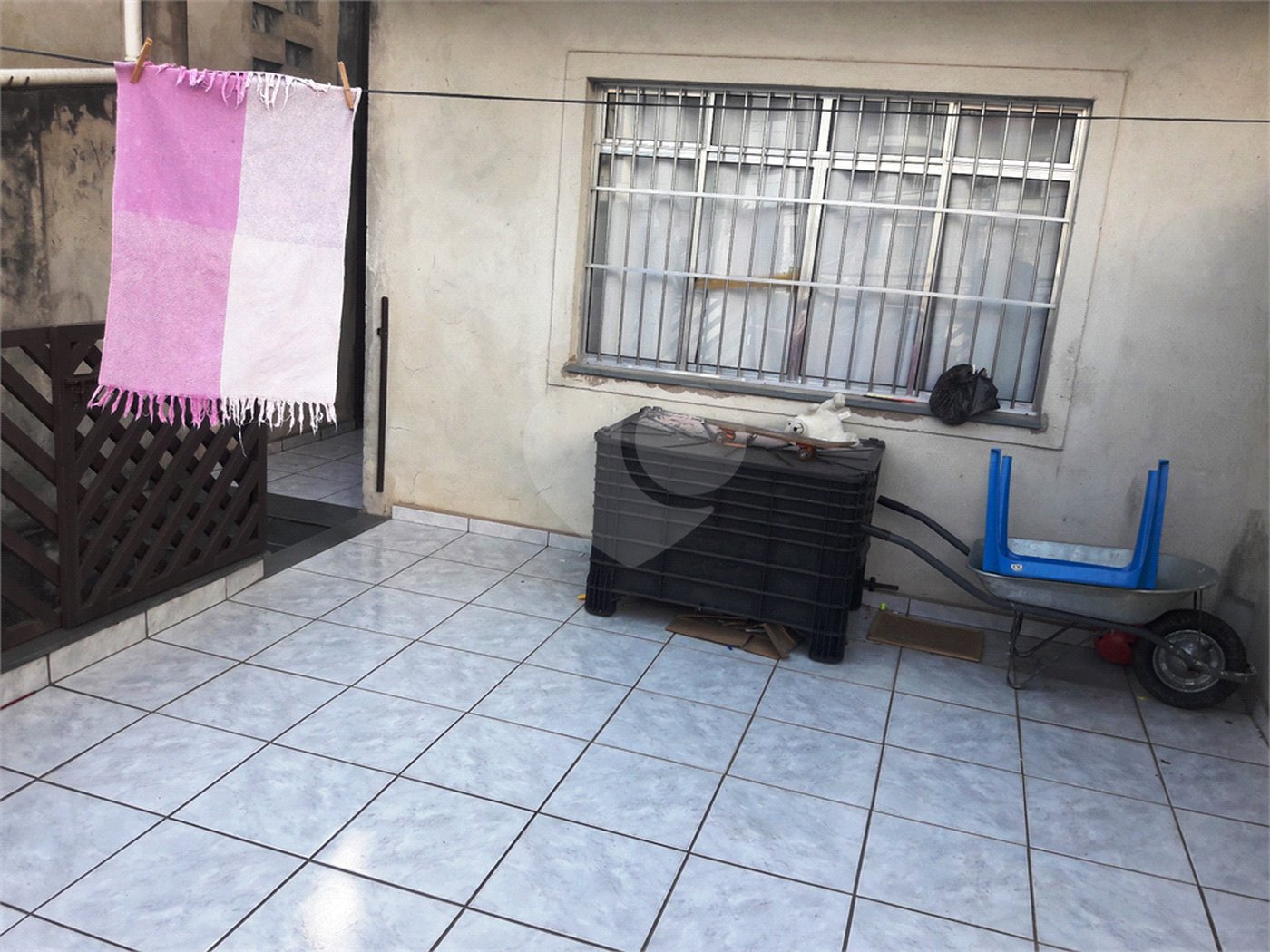 Sobrado à venda com 3 quartos, sendo 1 suíte, em Tremembé, São Paulo, SP