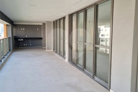 Apartamento à venda com 4 quartos, sendo 3 suítes, em Sumaré, São Paulo, SP