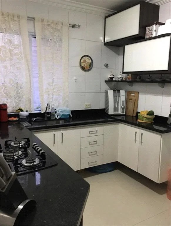 Apartamento à venda com 2 quartos em Chora Menino, São Paulo, SP