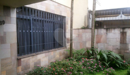 Sobrado à venda com 3 quartos, sendo 1 suíte,  em Granja Julieta, São Paulo, SP