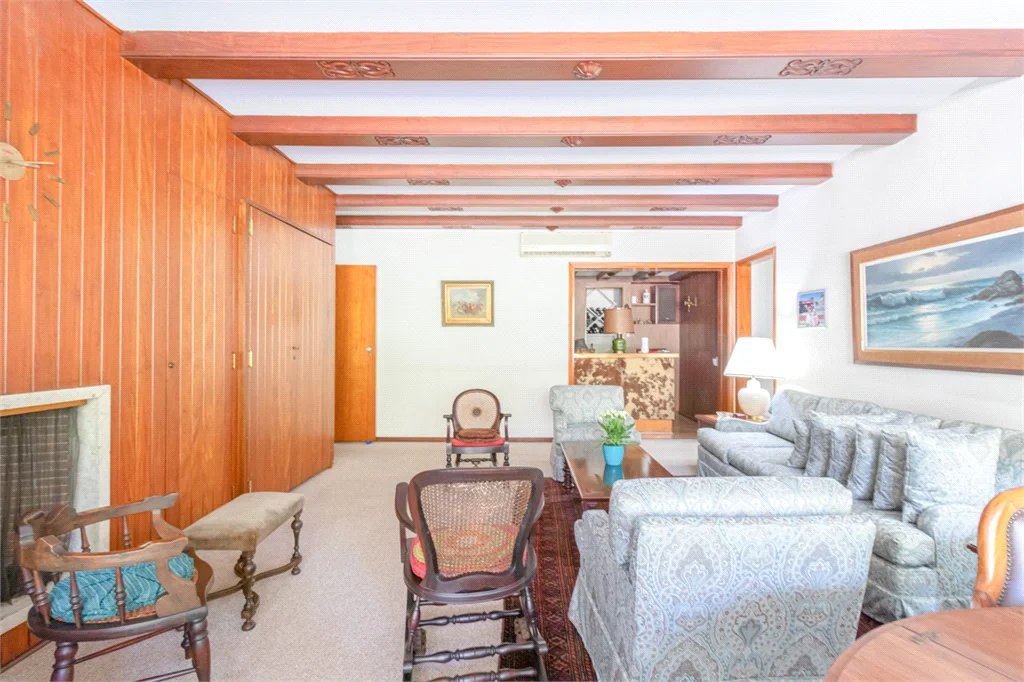 Casa Térrea à venda com 4 quartos, sendo 2 suítes, em Alto de Pinheiros, São Paulo, SP