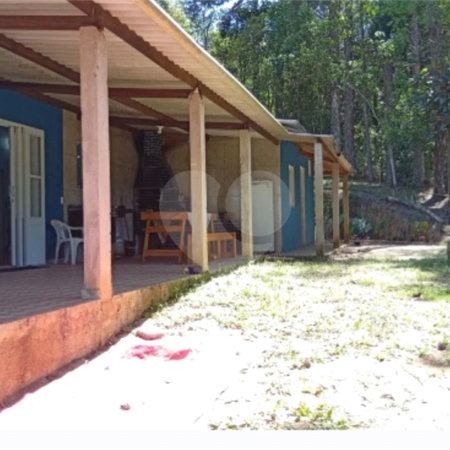 Chácara à venda com 4 quartos em Parque Maria Fernandes, São Paulo, SP