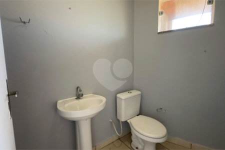 Casa para alugar com 4 quartos, sendo 3 suítes, em Vila Sfeir, Indaiatuba, SP