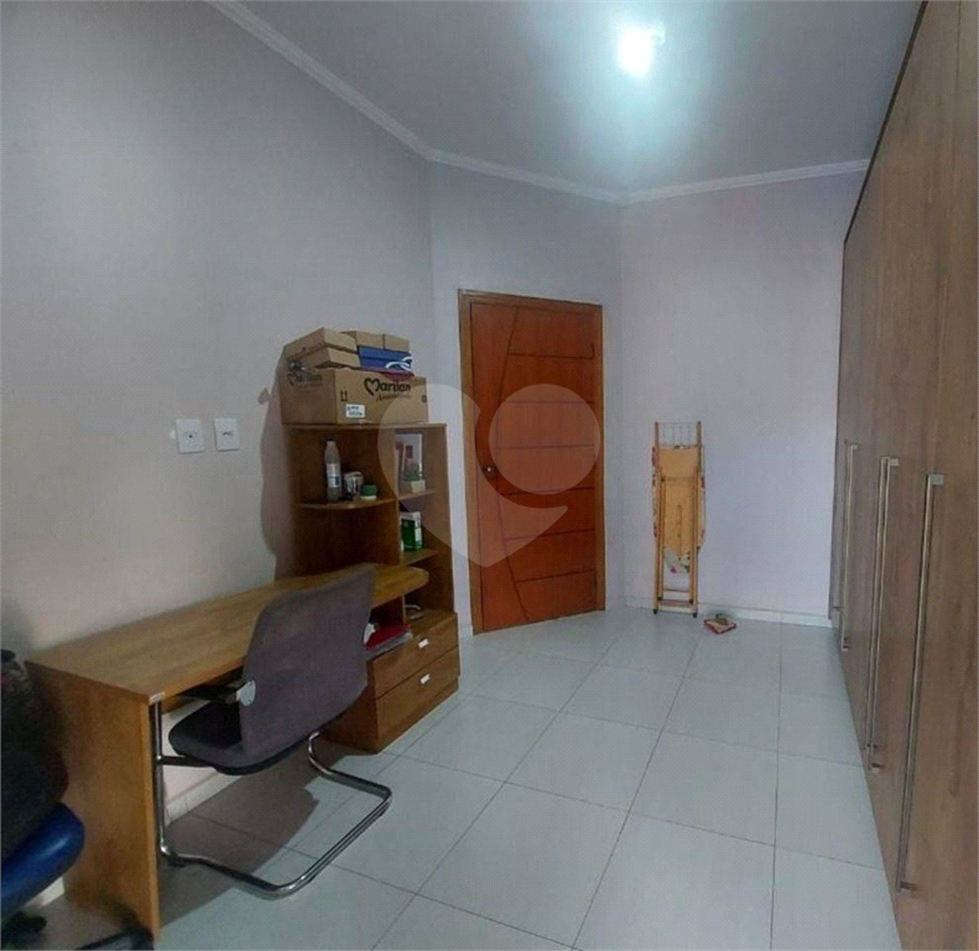 Casa à venda com 5 quartos, sendo 1 suíte, em Jardim Shangri-lá, Atibaia, SP