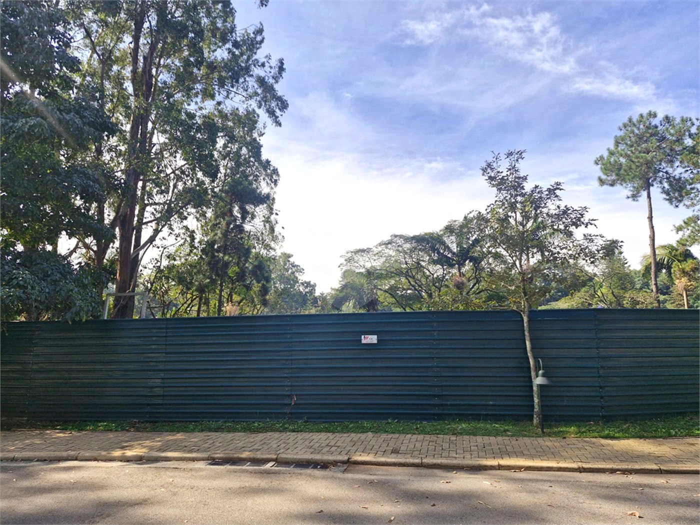 Terreno à venda no condomínio Chácara Santa Helena, São Paulo - SP