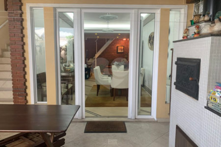Casa à venda com 3 quartos, sendo 1 suíte, no condomínio Greenland, São Paulo - SP