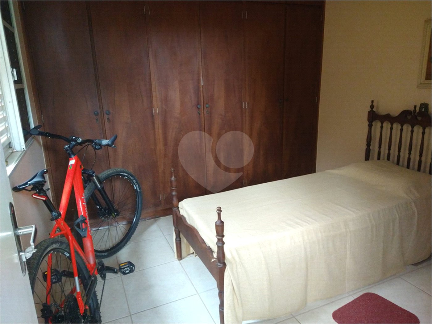 Casa à venda com 3 quartos, sendo 1 suíte, em Chácara São João, São Carlos, SP