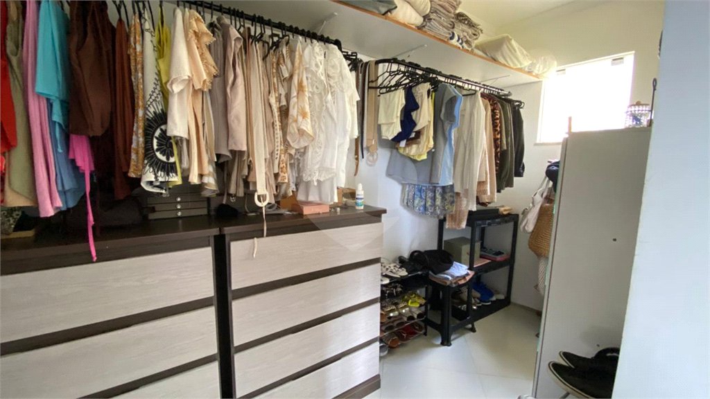 Casa à venda com 3 suítes no condomínio Padre Belizário 2, Rio de Janeiro - RJ