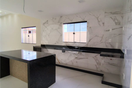Casa em condomínio à venda com 3 suítes em Ogiva, Cabo Frio, RJ
