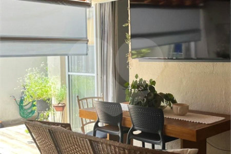 Casa à venda com 3 quartos, sendo 1 suíte, no condomínio Buonna Vitta, Jundiaí - SP