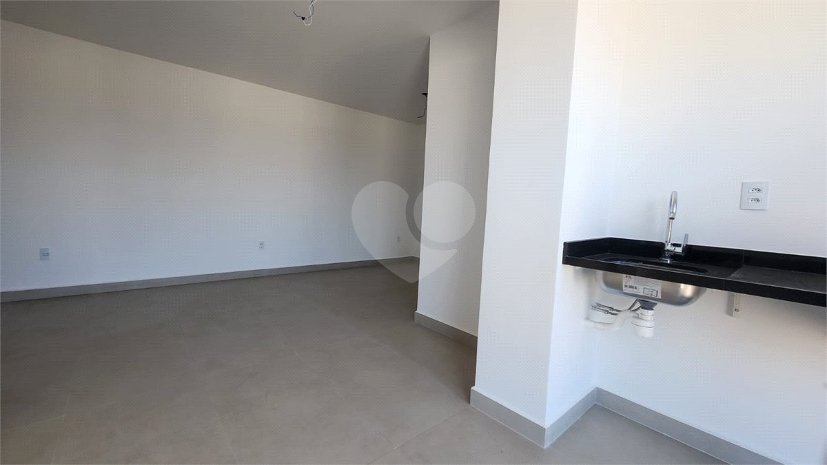 Apartamento à venda com 2 quartos, sendo 1 suíte,  em Parque Campolim, Sorocaba, SP