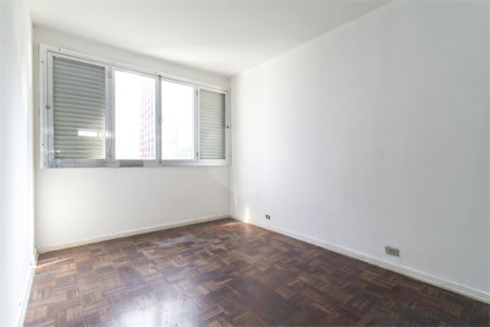 Apartamento à venda com 3 quartos, sendo 1 suíte, em Cerqueira César, São Paulo, SP