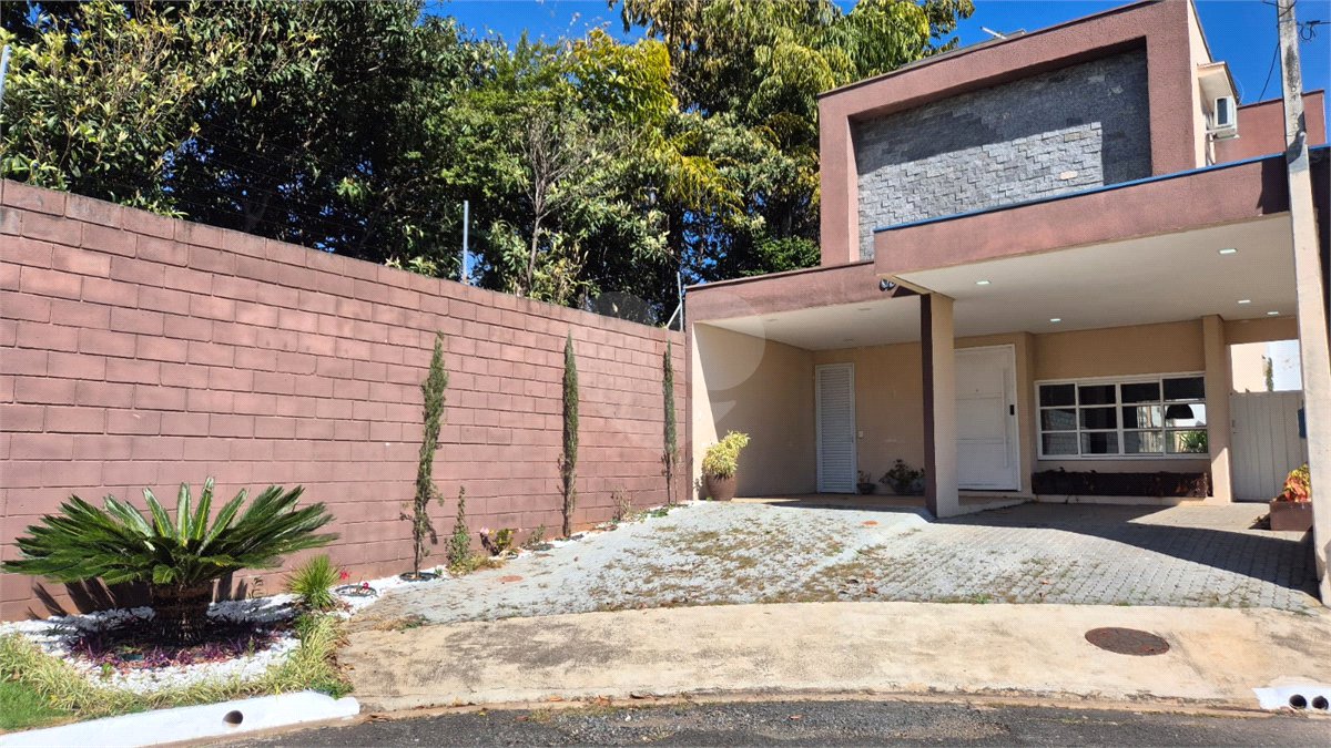 Casa à venda com 3 suítes no condomínio DI Parma, Sorocaba - SP