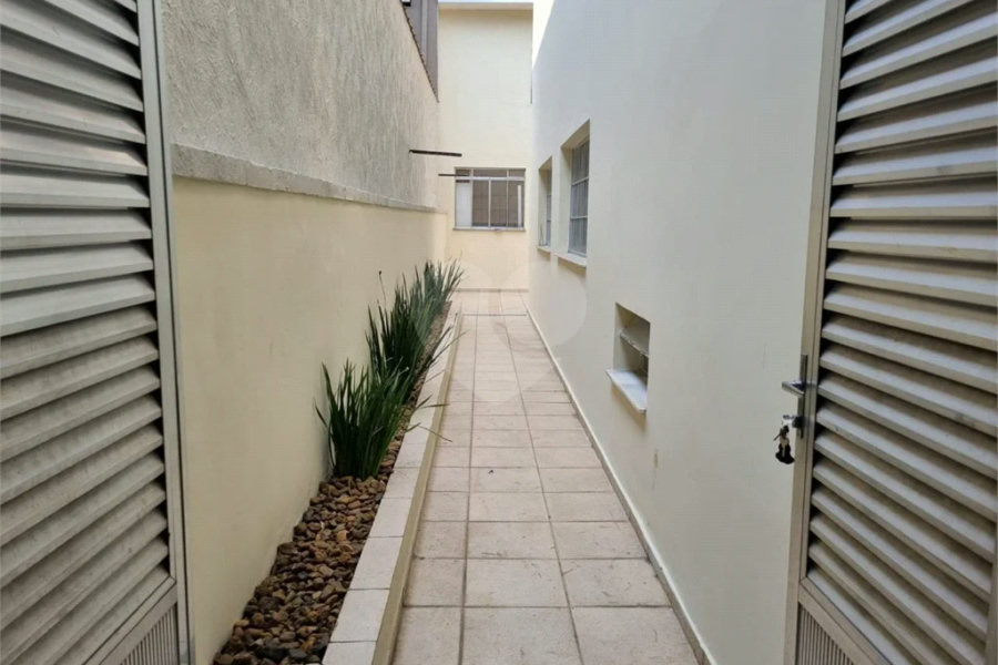 Sobrado à venda com 3 quartos, sendo 1 suíte, em Butantã, São Paulo, SP