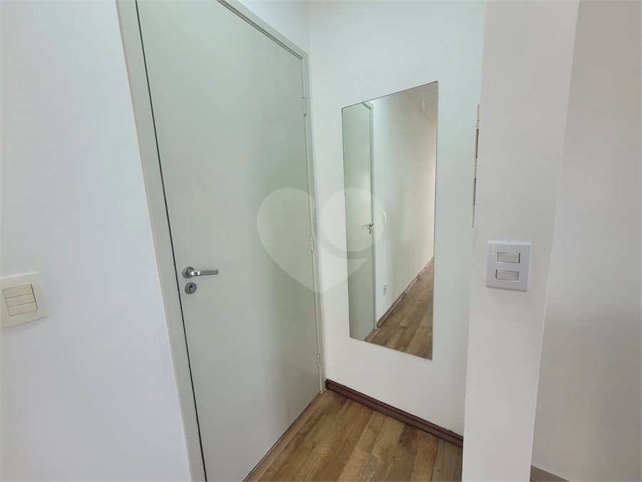 Apartamento à venda com 2 quartos em Vila Anastácio, São Paulo, SP