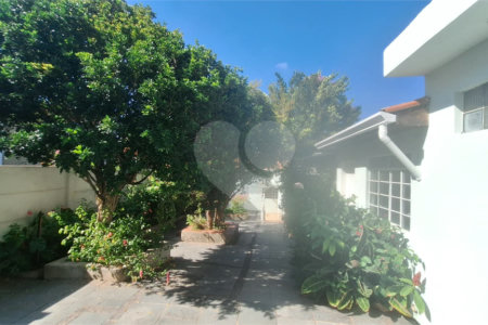 Casa à venda com 3 quartos em Vila Hortência, Sorocaba, SP