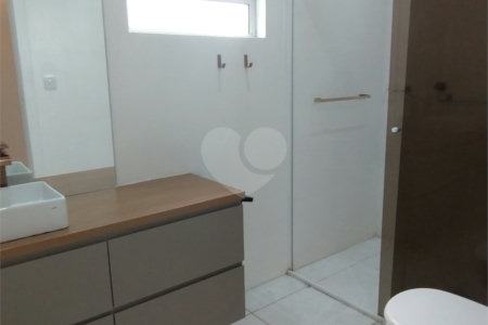 Casa Térrea à venda com 1 quarto em Vila Nivi, São Paulo, SP
