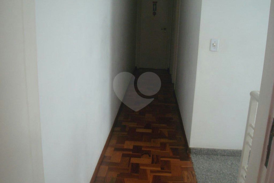 Sobrado à venda com 3 quartos, sendo 1 suíte,  em Parque Peruche, São Paulo, SP