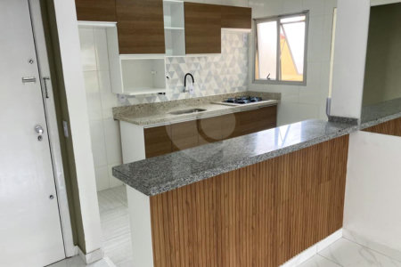 Apartamento à venda com 3 quartos, sendo 1 suíte,  em Santa Teresinha, São Paulo, SP