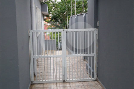 Sobrado à venda com 4 quartos, sendo 3 suítes, em Cidade Mãe do Céu, São Paulo, SP
