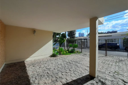 Casa à venda com 4 quartos, sendo 1 suíte, em Parque Continental, São Paulo, SP