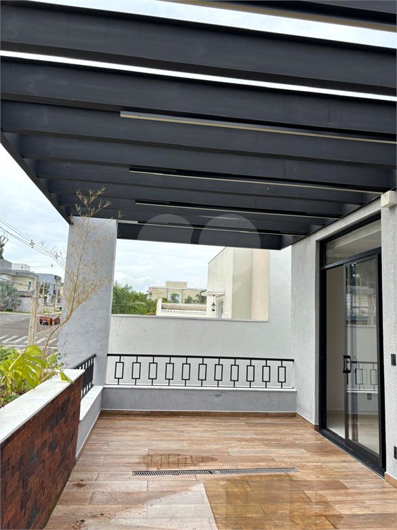 Casa à venda com 4 suítes no condomínio Residencial Costa das Areias, Salto - SP