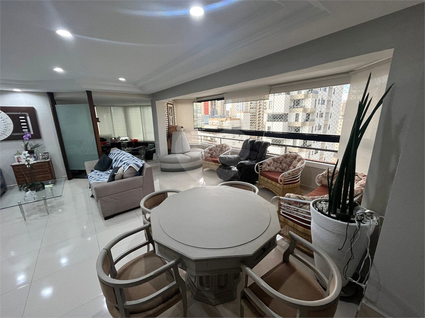 Apartamento para alugar com 4 suítes em Santana, São Paulo, SP