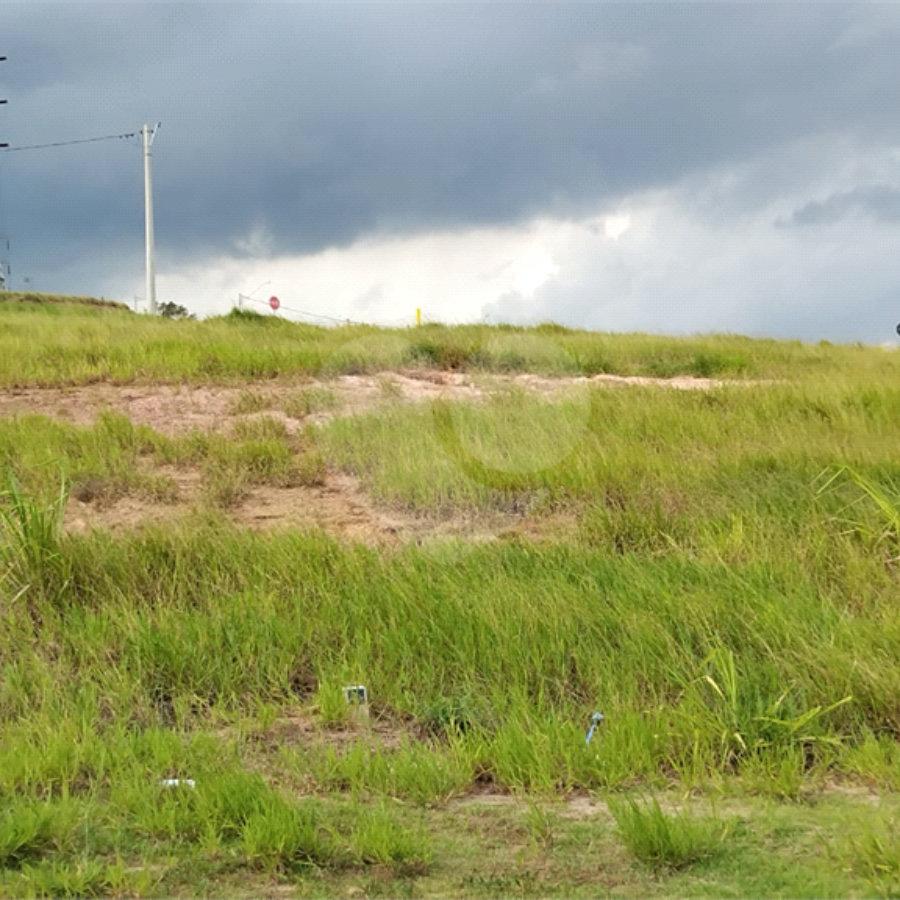 Terreno à venda com 1 suíte no condomínio Reserva Bellano, Itatiba - SP