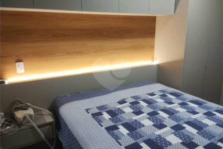 Casa à venda com 3 quartos, sendo 1 suíte, no condomínio Vilagio Vista Real, Paulínia - SP