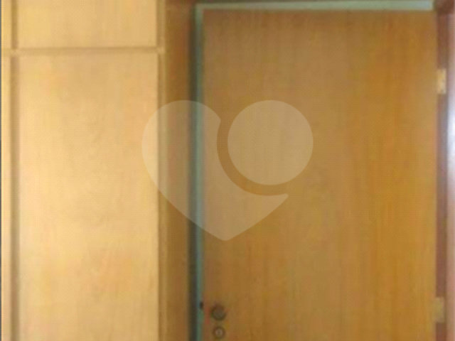 Apartamento à venda com 3 quartos em Santa Terezinha, São Paulo, SP