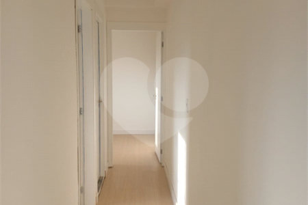 Apartamento à venda com 2 quartos em Lageado, Cotia, SP