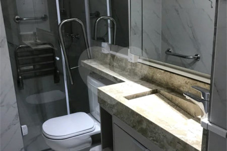 Apartamento à venda com 3 quartos, sendo 1 suíte, em Vila Andrade, São Paulo, SP