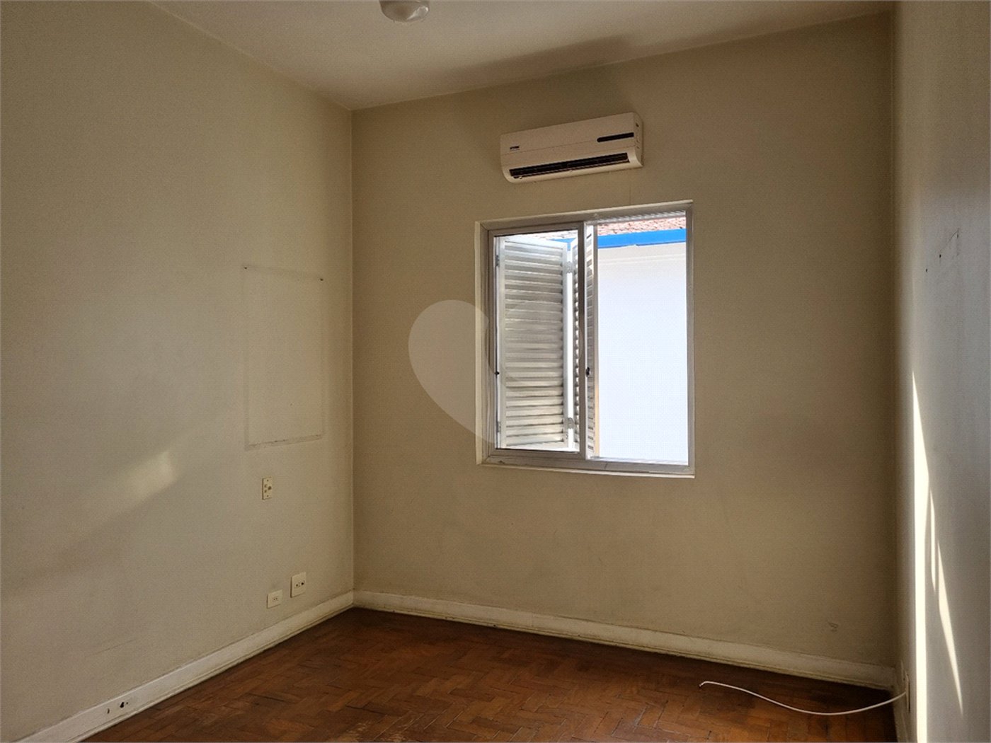 Sobrado à venda com 3 quartos, sendo 1 suíte, em Brooklin, São Paulo, SP