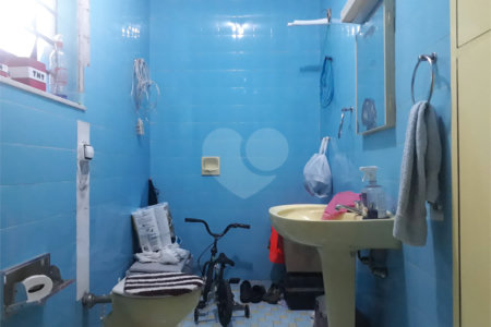 Casa à venda com 3 quartos em Vila Flávio, Mogi das Cruzes, SP