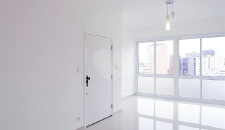 Apartamento à venda com 4 quartos, sendo 1 suíte,  em Perdizes, São Paulo, SP