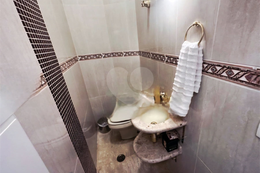 Sobrado à venda com 4 quartos, sendo 2 suítes, em Jardim São Paulo(zona Norte), São Paulo, SP