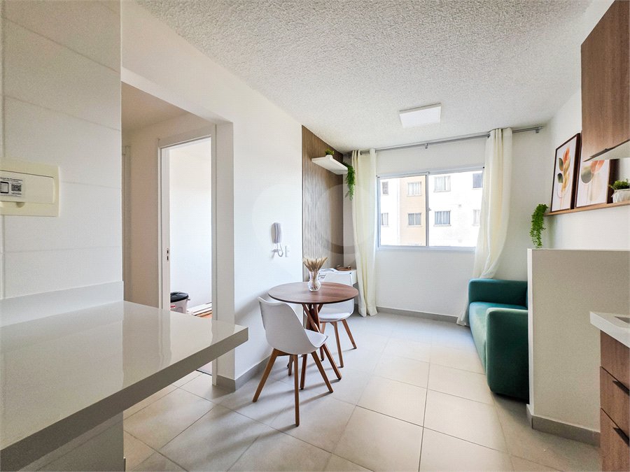 Apartamento à venda com 2 quartos em Cambuci, São Paulo, SP