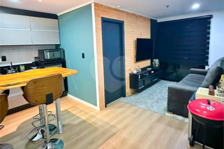 Apartamento à venda com 1 quarto em Vila Uberabinha, São Paulo, SP