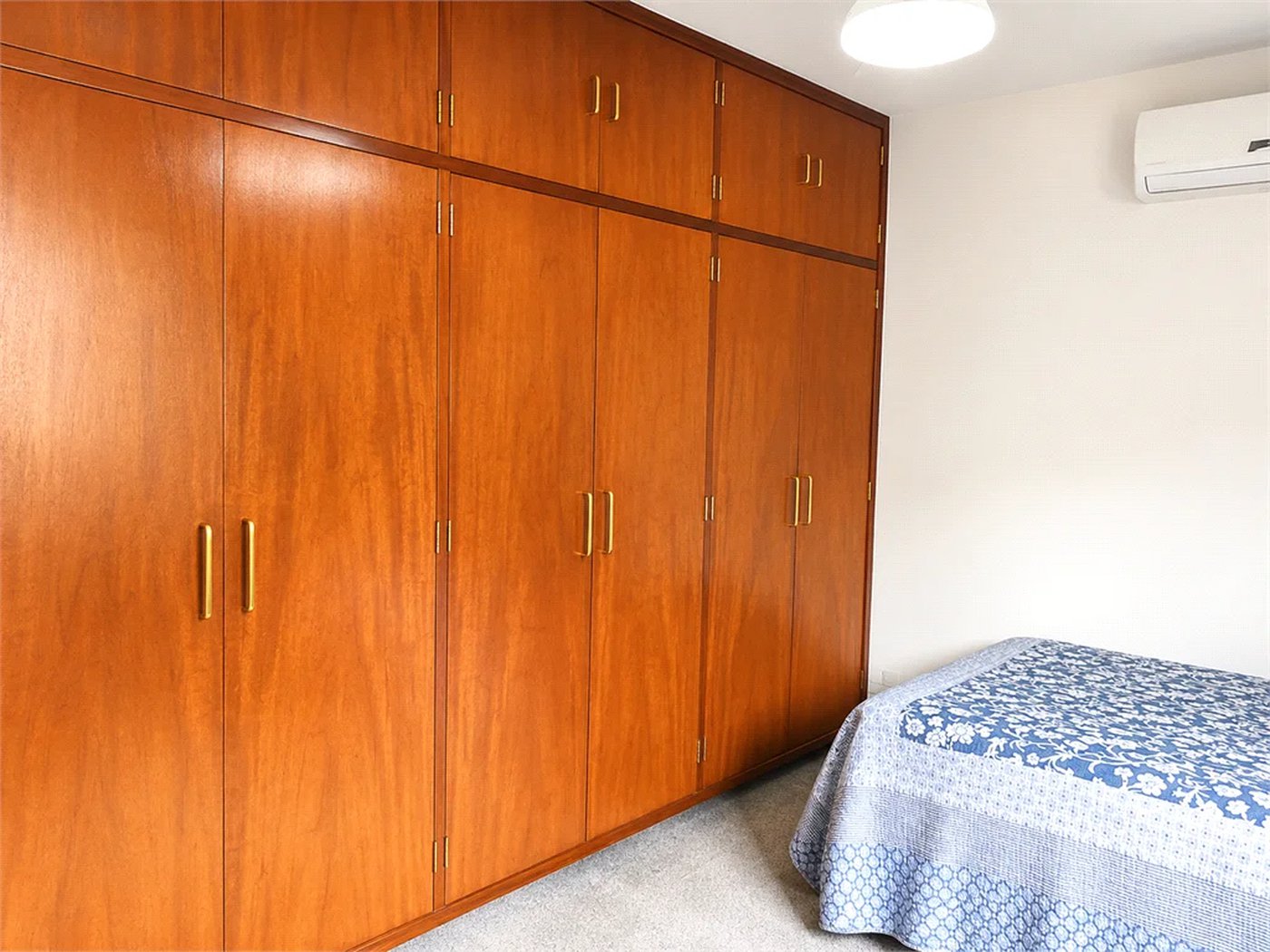 Sobrado à venda com 3 quartos, sendo 1 suíte, em Brooklin Paulista, São Paulo, SP