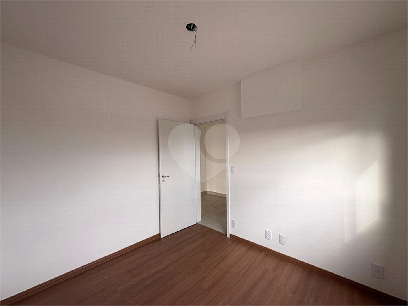 Apartamento à venda com 3 quartos, sendo 1 suíte,  em Jardim Faculdade, Sorocaba, SP