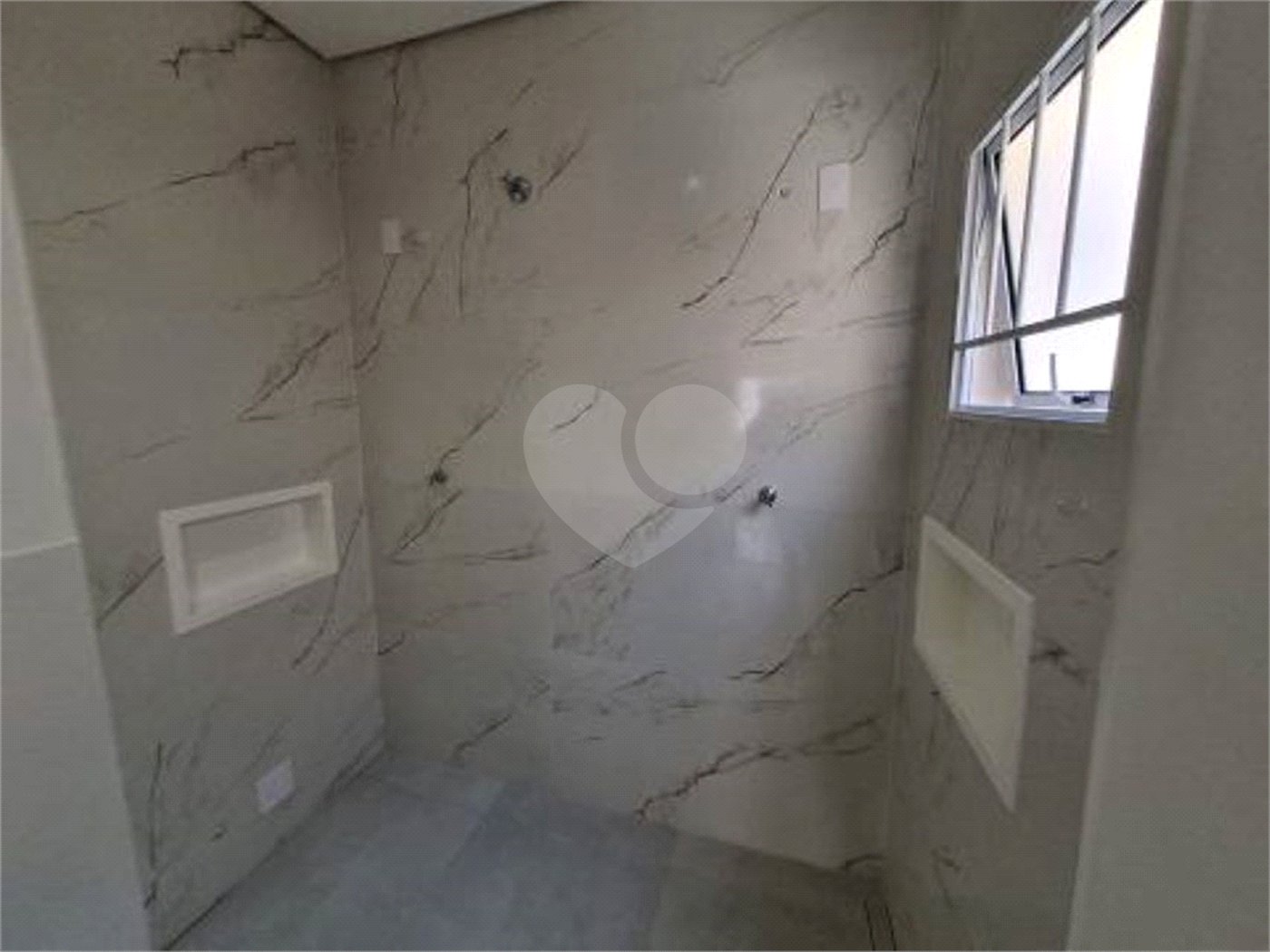 Casa à venda com 5 quartos, sendo 2 suítes,  em Vila Gonçalves, São Bernardo do Campo, SP