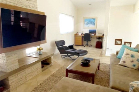 Casa à venda com 3 suítes no condomínio Residencial Parque Arco-íris, Atibaia - SP