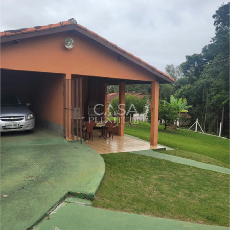 Chácara à venda com 4 quartos no Centro, Araçoiaba da Serra, SP