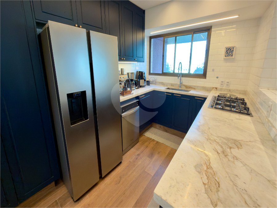 Apartamento à venda ou para alugar com 4 suítes em Jardim Fonte do Morumbi, São Paulo, SP