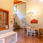 Casa à venda com 4 quartos, sendo 2 suítes,  em Granja Viana, Cotia, SP